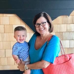 Meet your Posher, Ashley